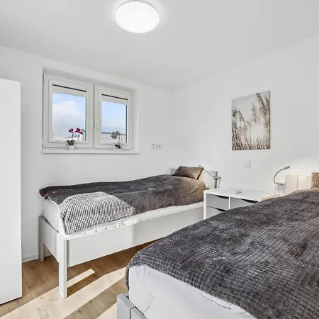 Amazing In With Kitchen