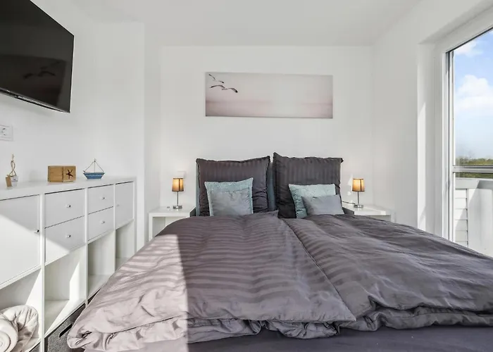 Amazing In With Kitchen Tossens